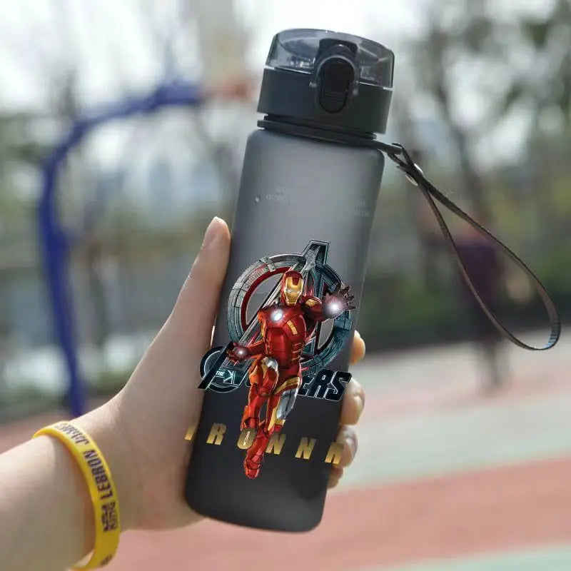 Garrafa Marvel 560ml – Spiderman / Iron Man / Capitão América