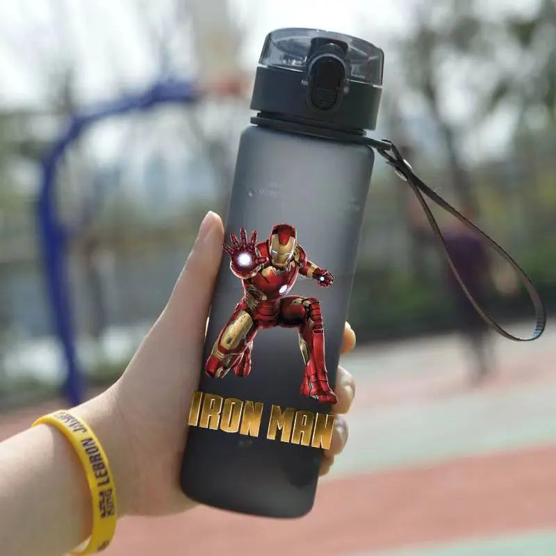Garrafa Marvel 560ml – Spiderman / Iron Man / Capitão América
