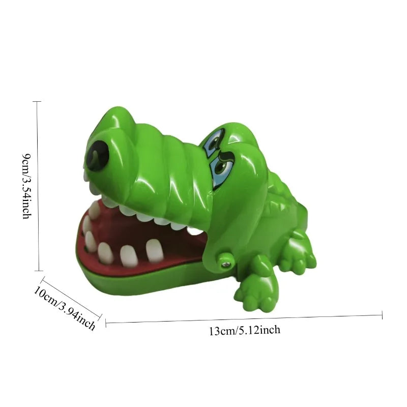 Crocodilo Morde Dedo Diversão em Família